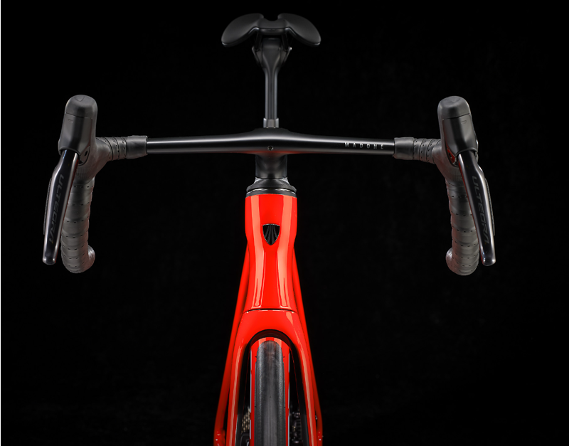 Trek Madone SLR 7 Gen 7 Carbon Performance Road Bike 2024 in Viper Red-4